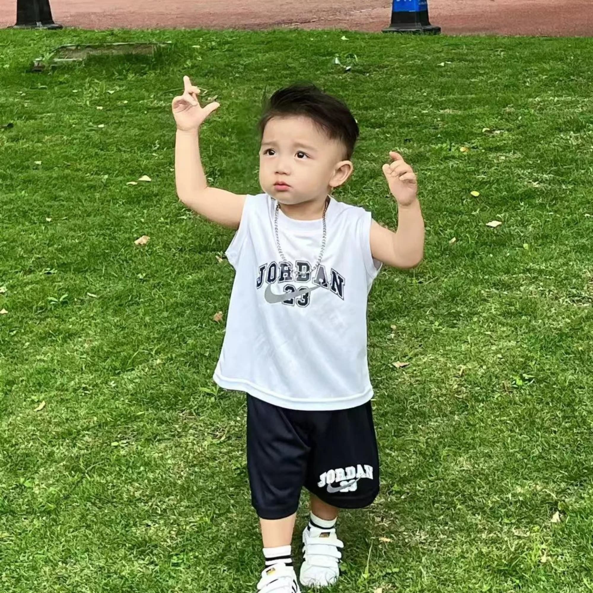 Air Jordan 波衫套裝 縮圖 4