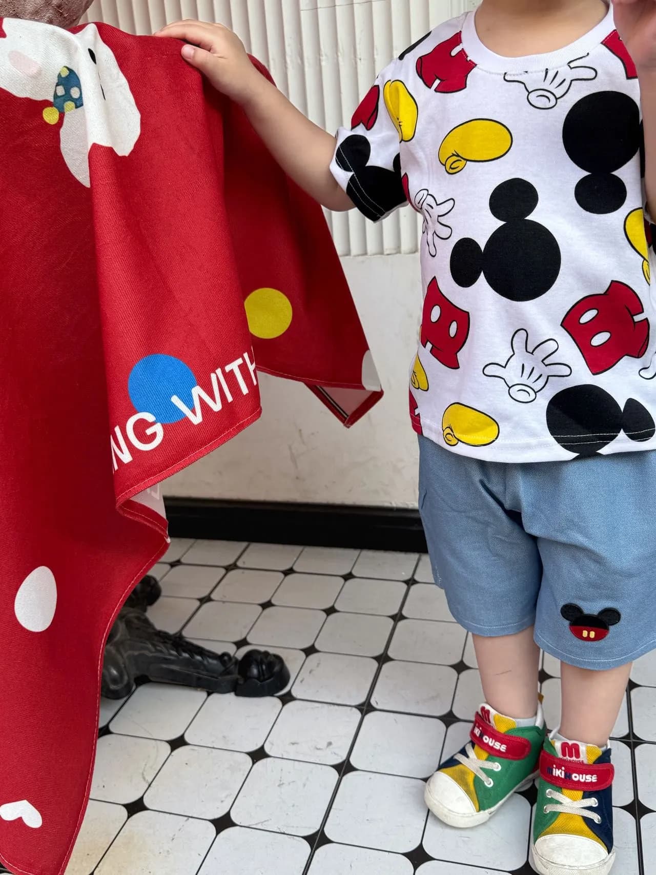 新款夏季短袖T恤+牛仔褲套裝 縮圖 4